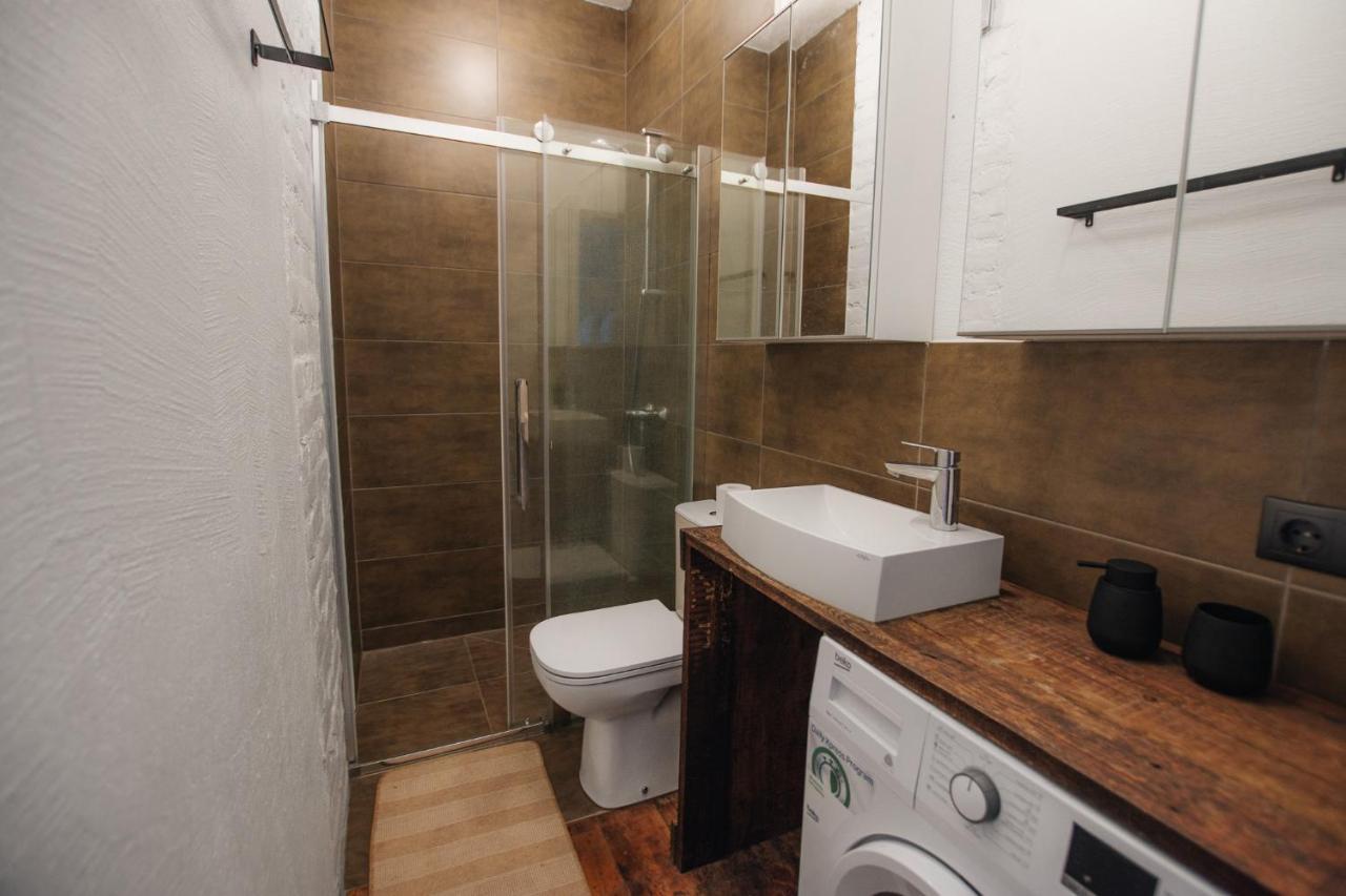 "Quiet Center" Apartment, Close To Train Station Tukums Luaran gambar